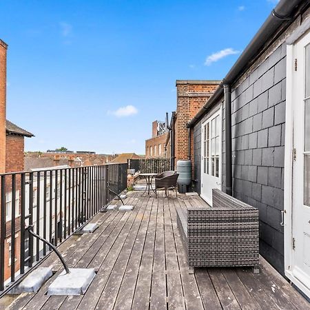 The Exquisite Gem Of Canterbury - Huge Balcony Apartment Exterior photo