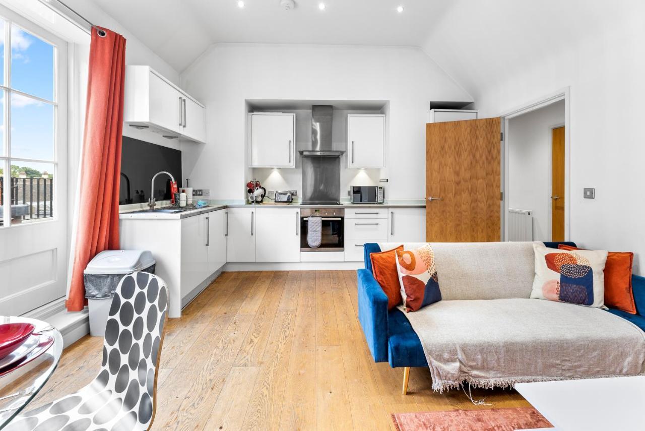 The Exquisite Gem Of Canterbury - Huge Balcony Apartment Exterior photo